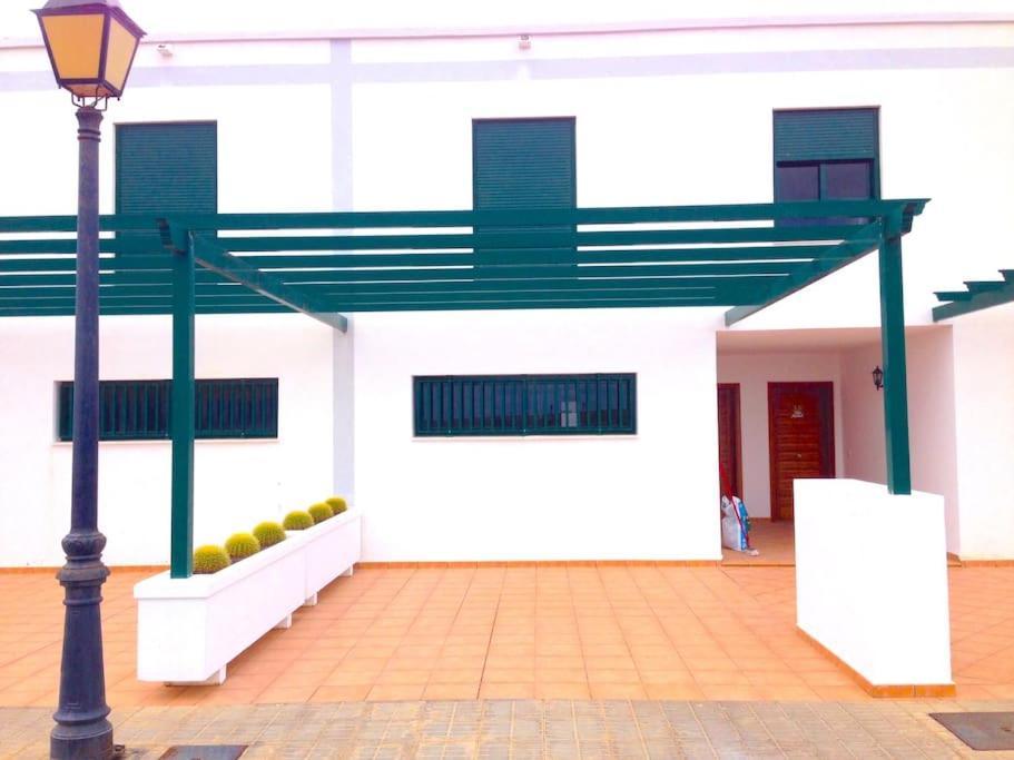 White Beach Villa Playa Blanca (Lanzarote) Exterior foto